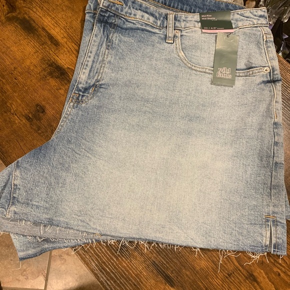 Wild Fable Blue Denim Shorts - Picture 8 of 9